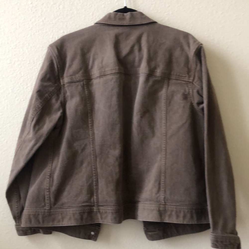 Brown jean jacket - Picture 2 of 3